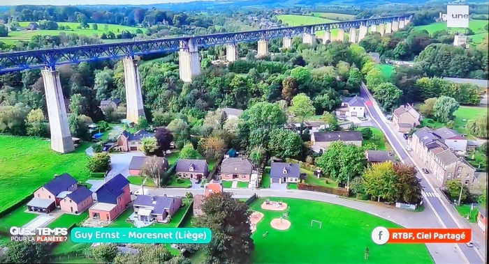 Photo de Moresnet et du viaduc par Guy Ernst