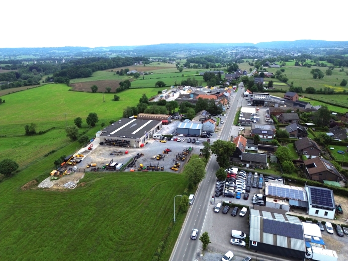 vue aérienne d'un village liégeois par Guy Ernst